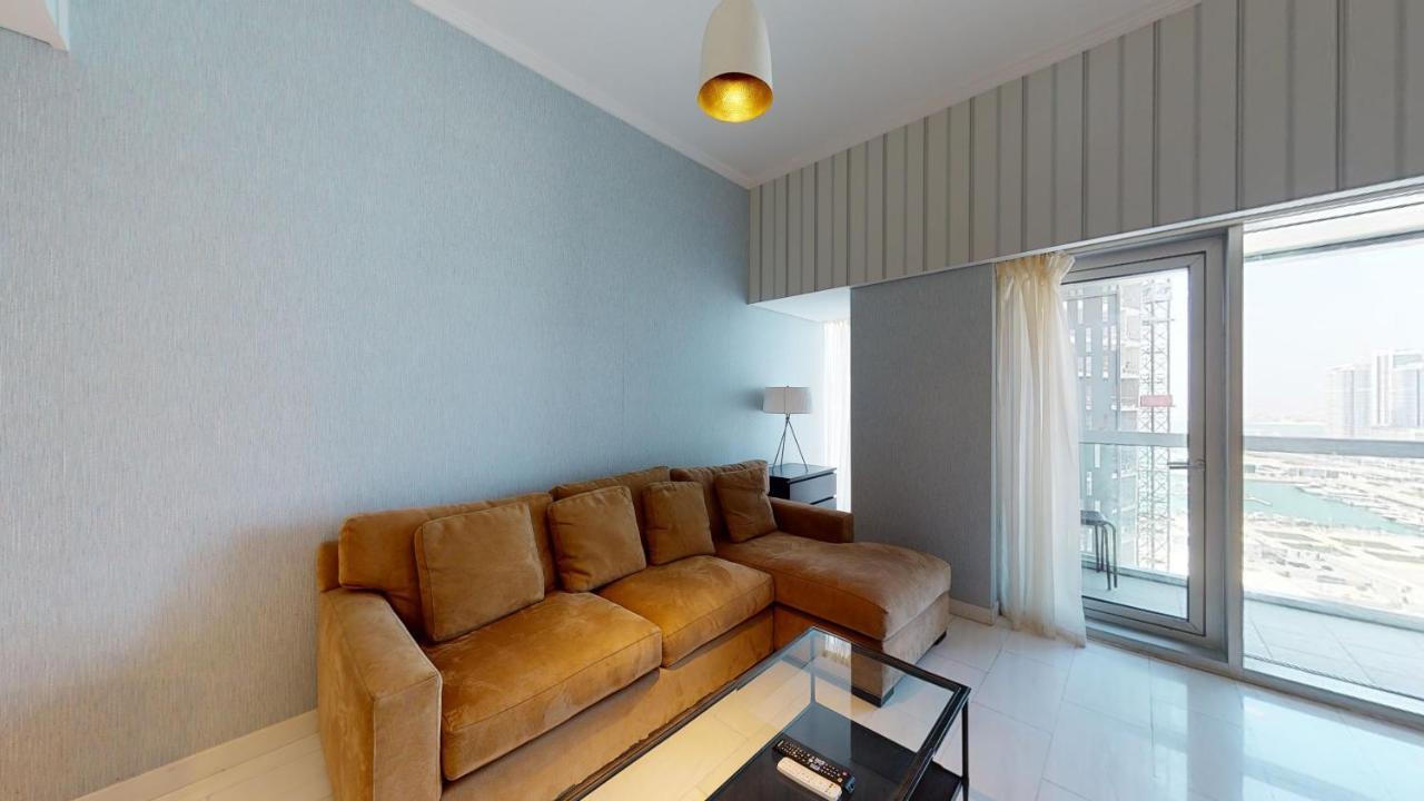Key View - Cayan Tower *