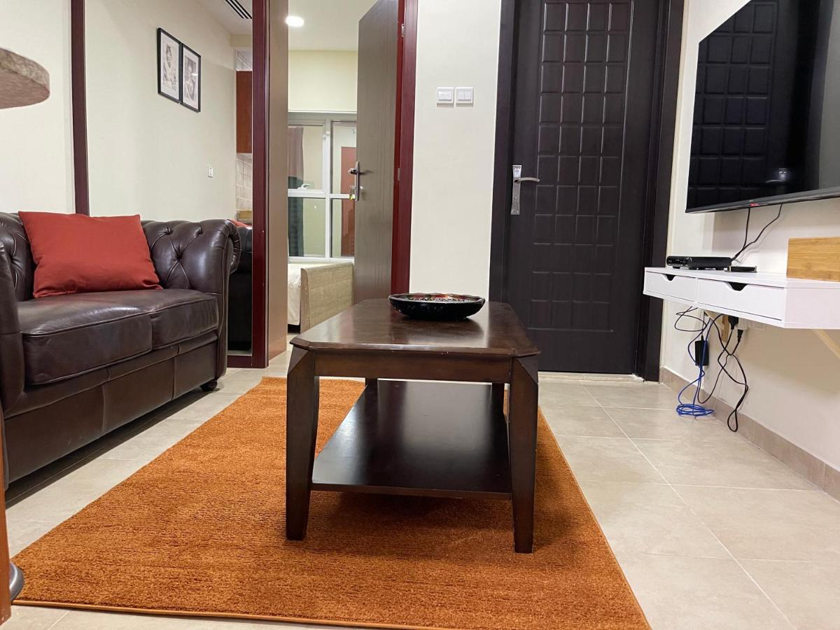 Apartamento Near Metrocozy & Comfy 1br In Jlt *