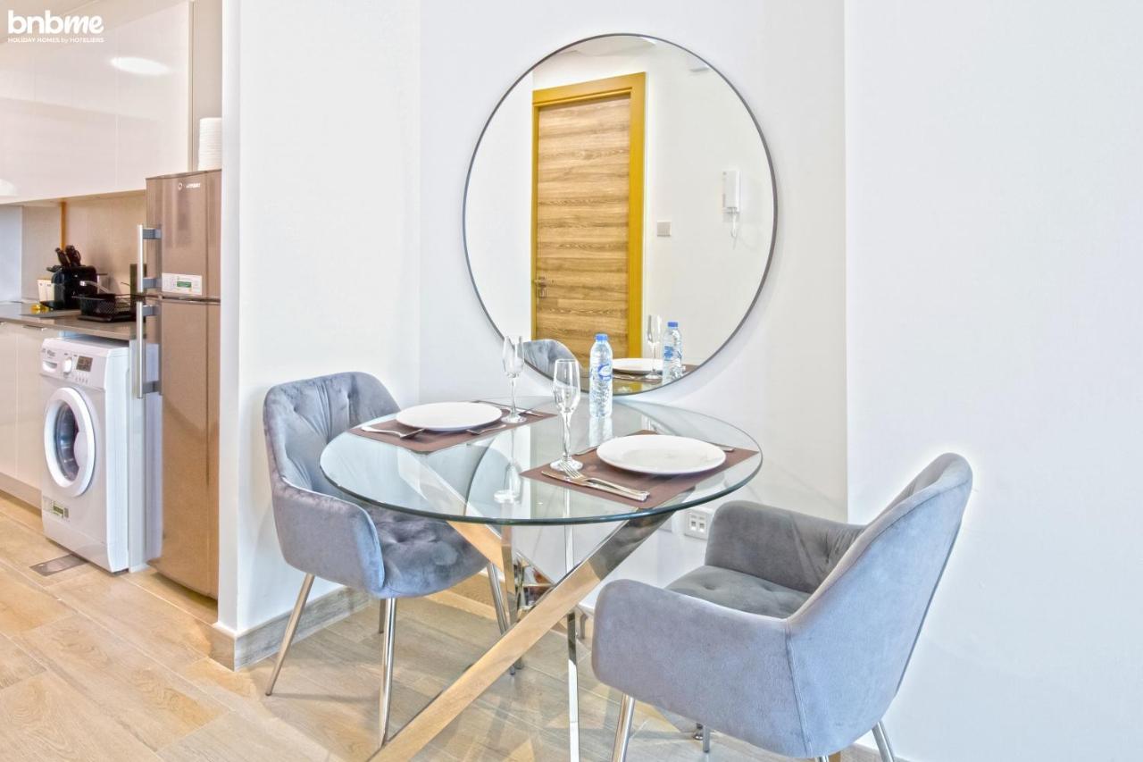 Apartament Bnbme - Bloom Towers Dubai