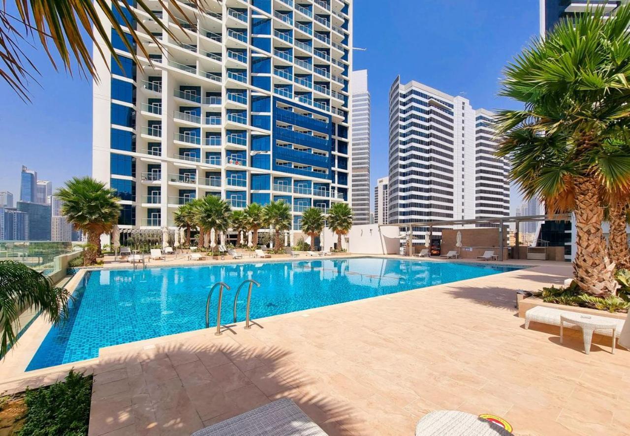 Appartement 5-star Luxury Studio Near Burj Khalifa With Amazing Canal & View! Dubai
