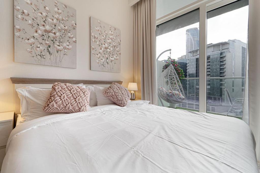 Cozy One Bedroom With Burj-khalifa View Lägenhet *