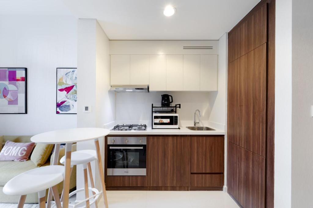 Cozy One Bedroom With Burj-khalifa View Lägenhet