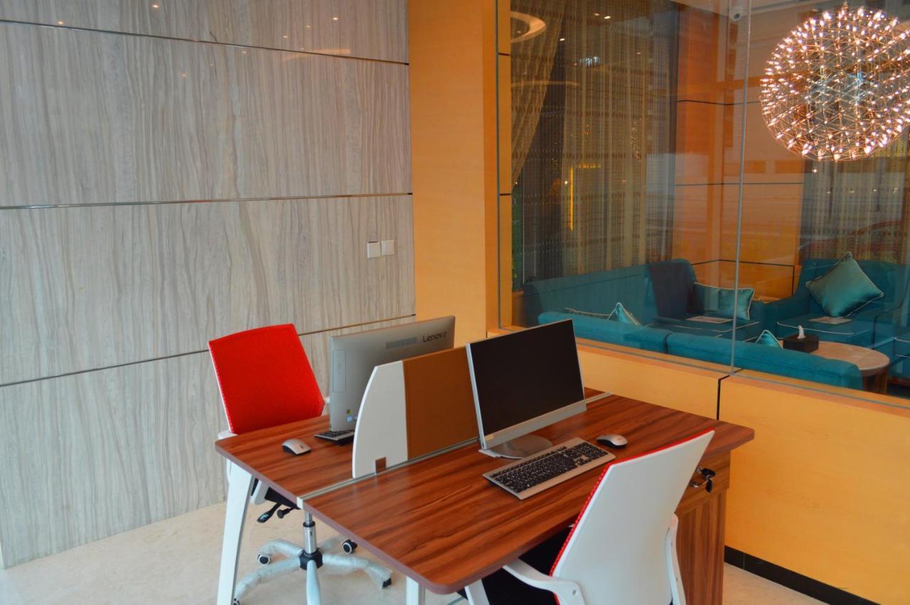 Tulip Al Barsha Apart-hotel 4*