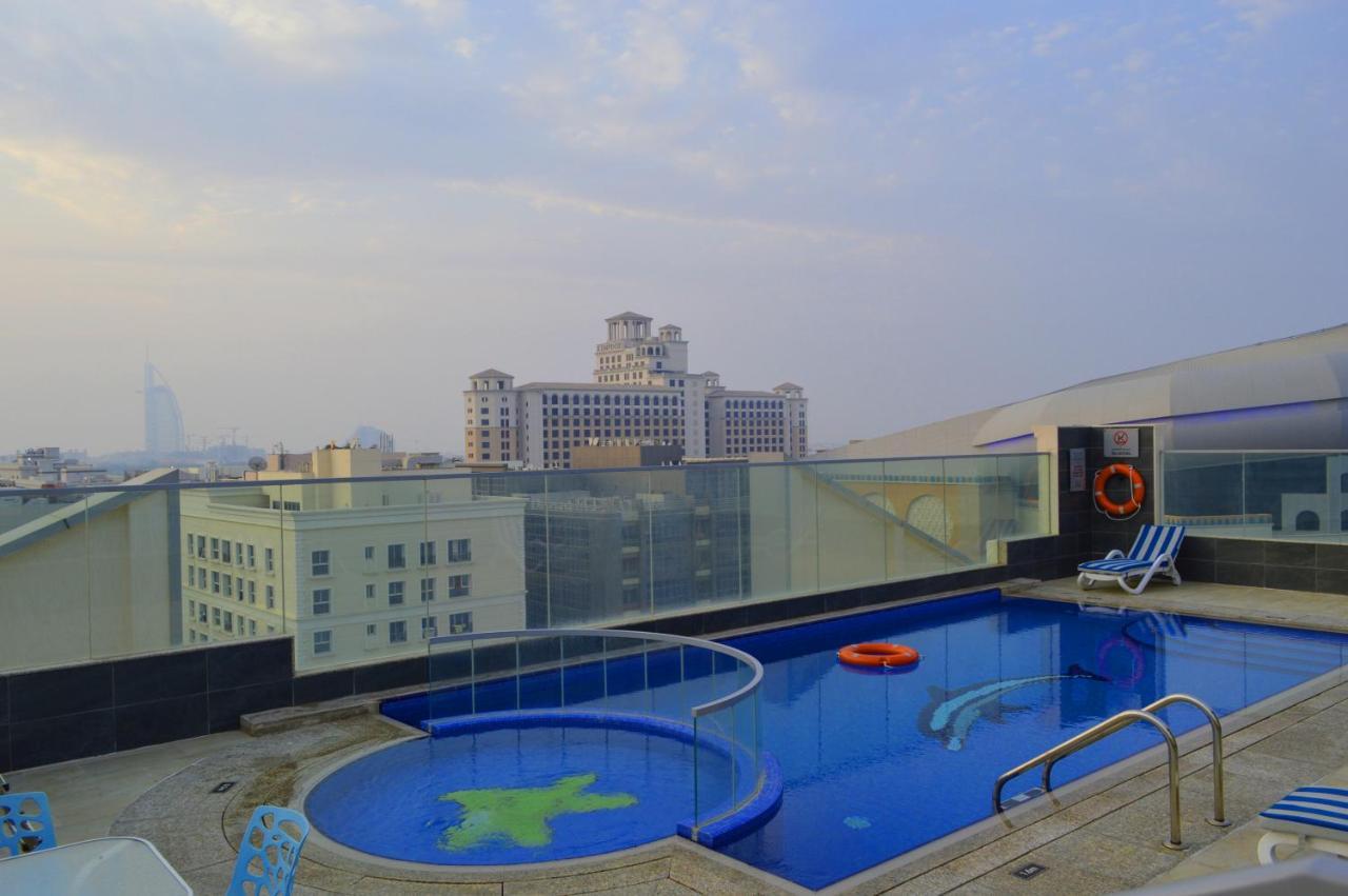 Tulip Al Barsha Apart-hotel 4*