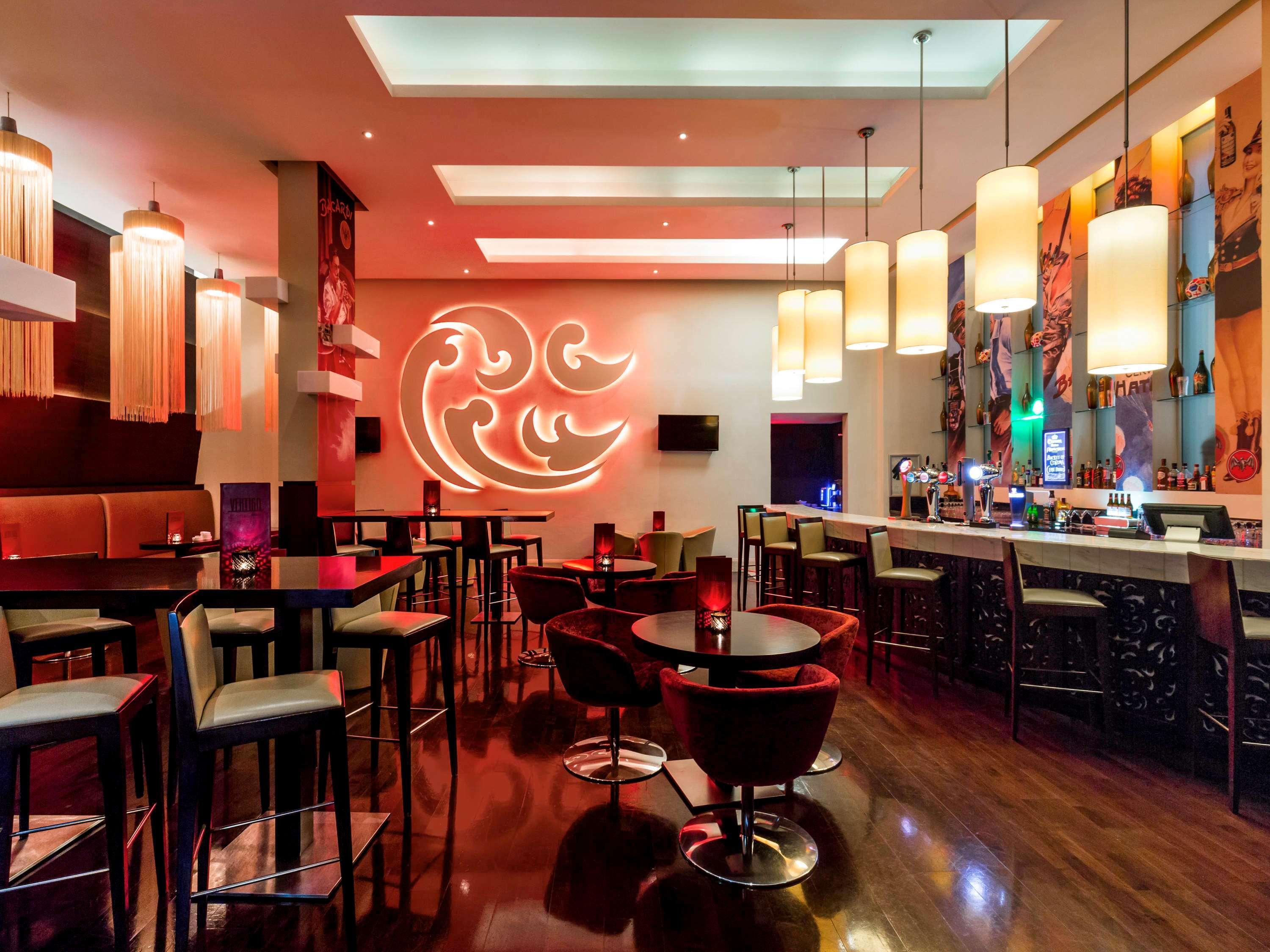 Novotel Deira Centre Hotel 4*