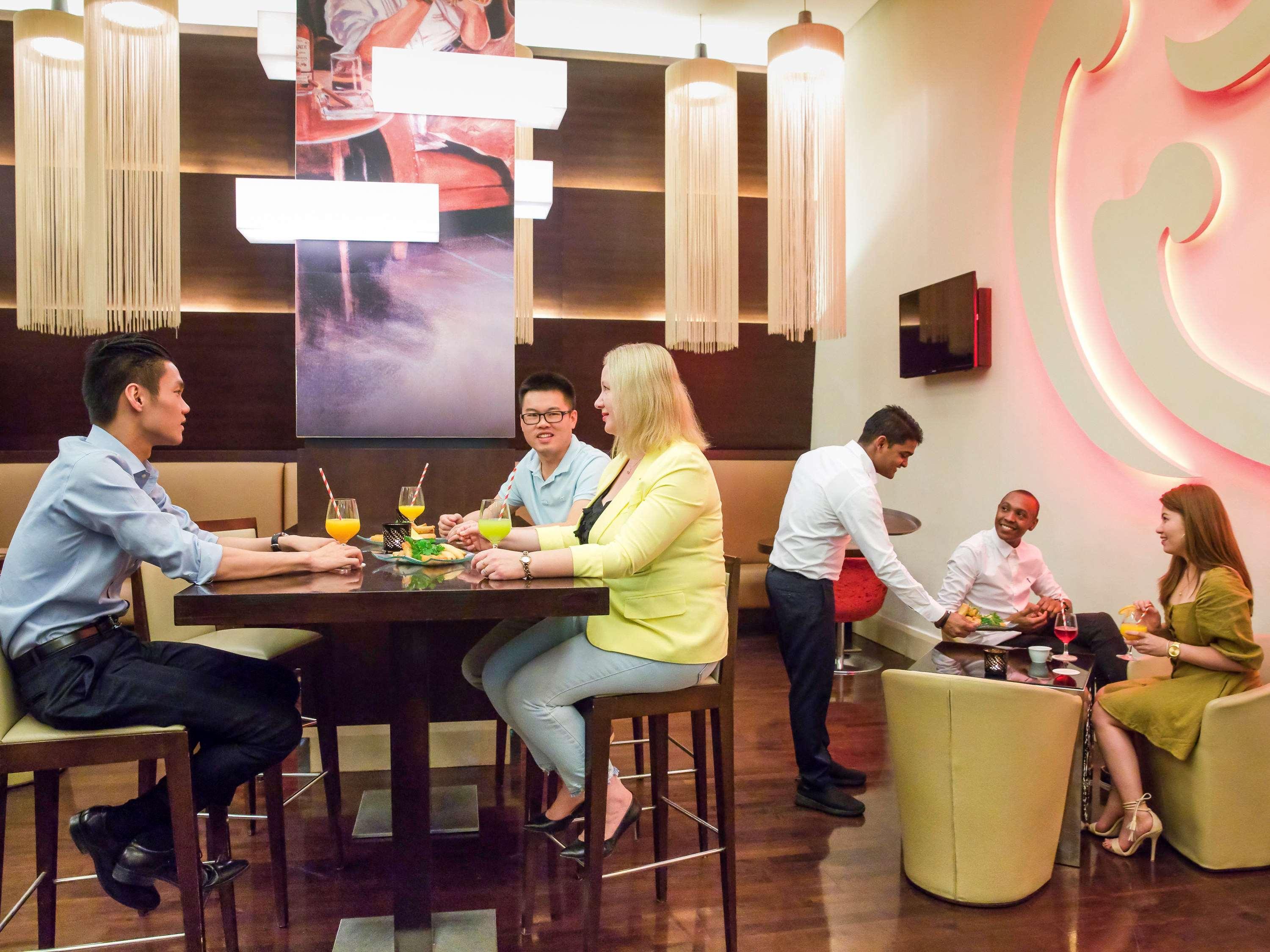 Hotel Novotel Deira Centre Dubai