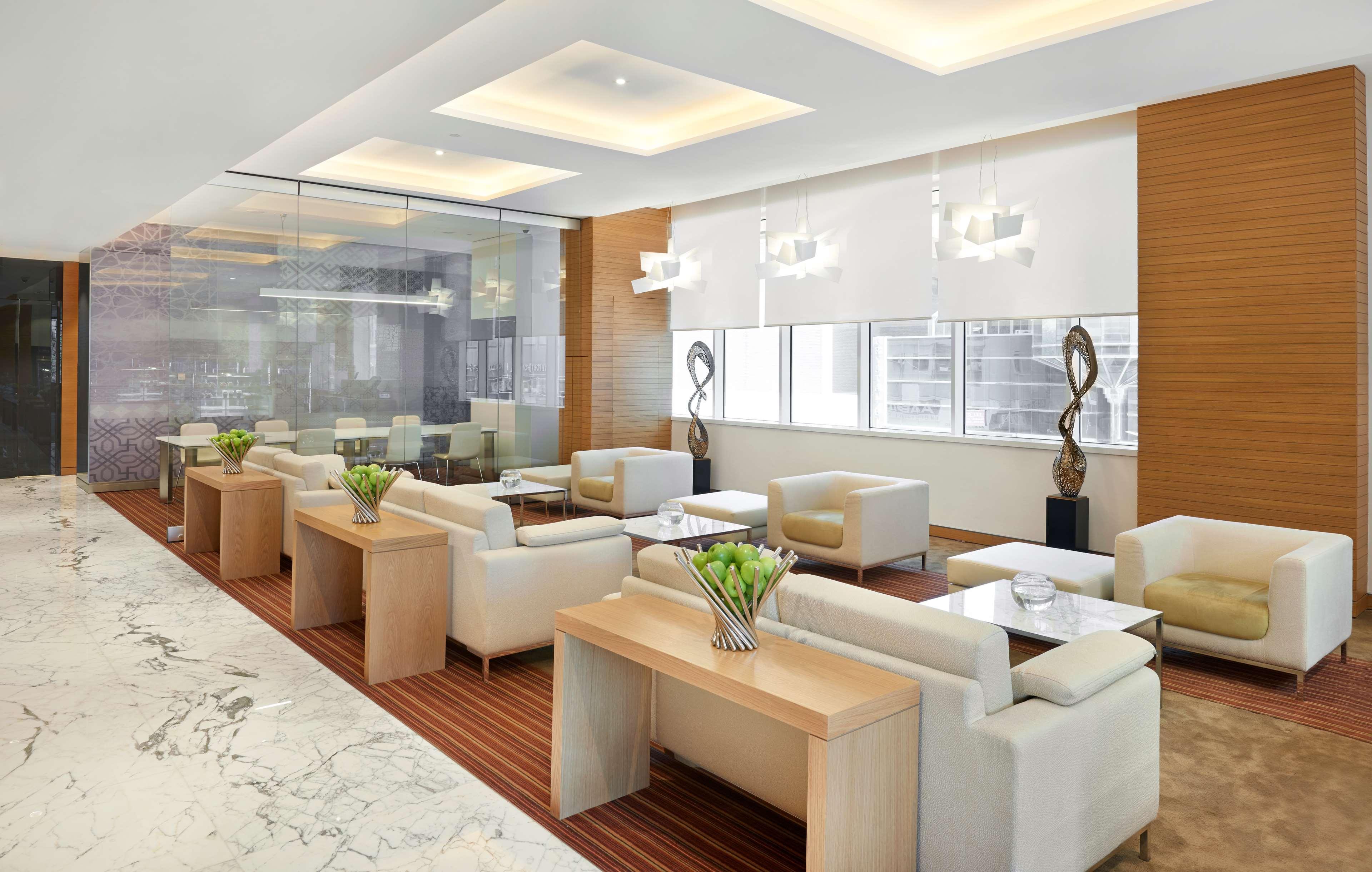 Hyatt Place Baniyas Square Hotel Dubái