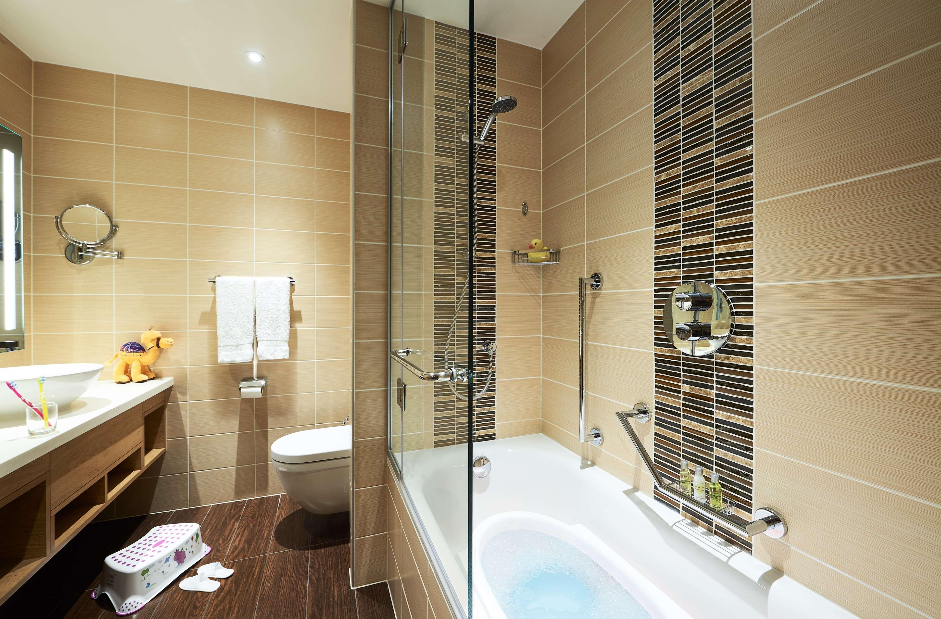 Hilton Garden Dubai, Mall Avenue Hotel