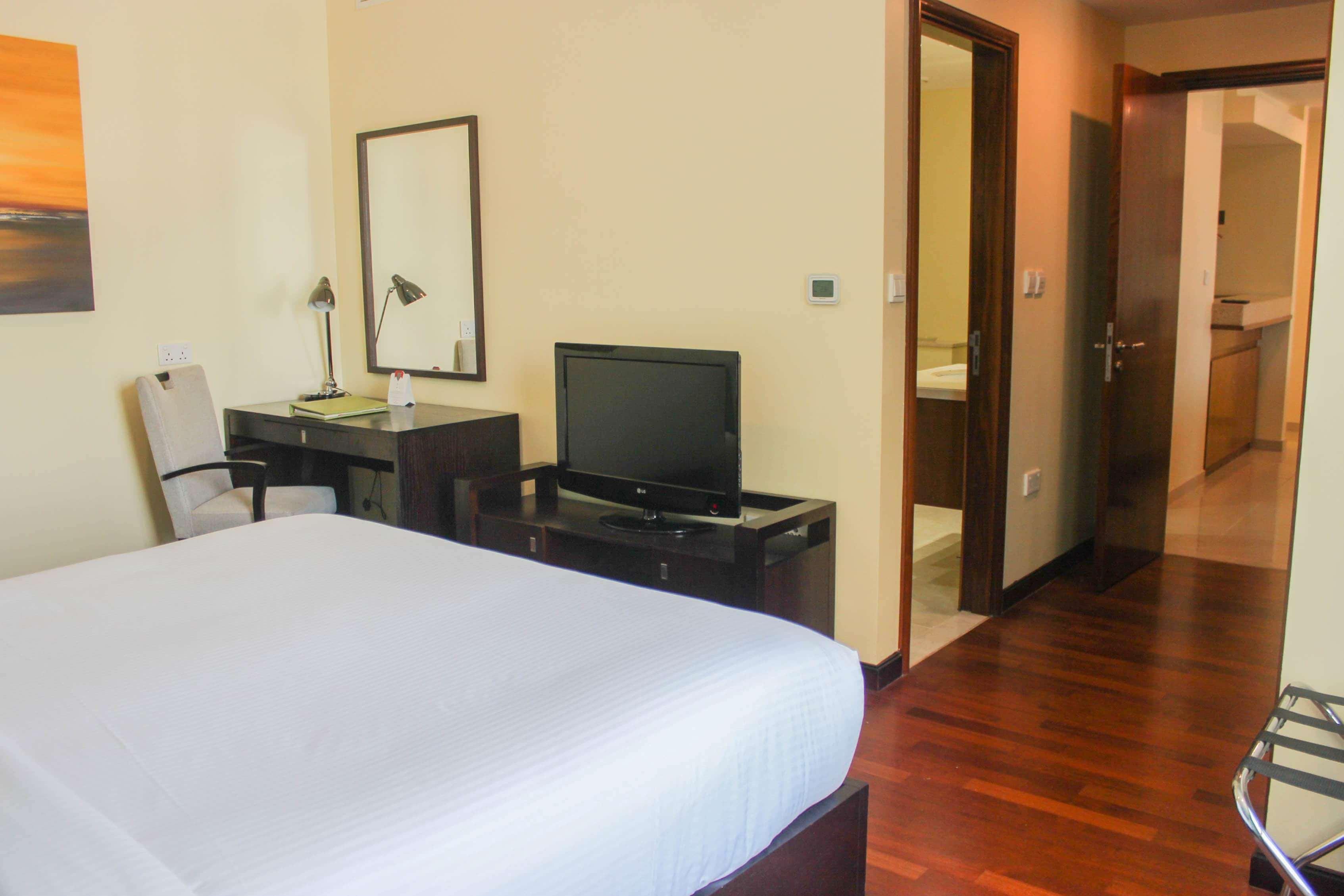 Ramada By Wyndham Downtown Aparthotel 4*