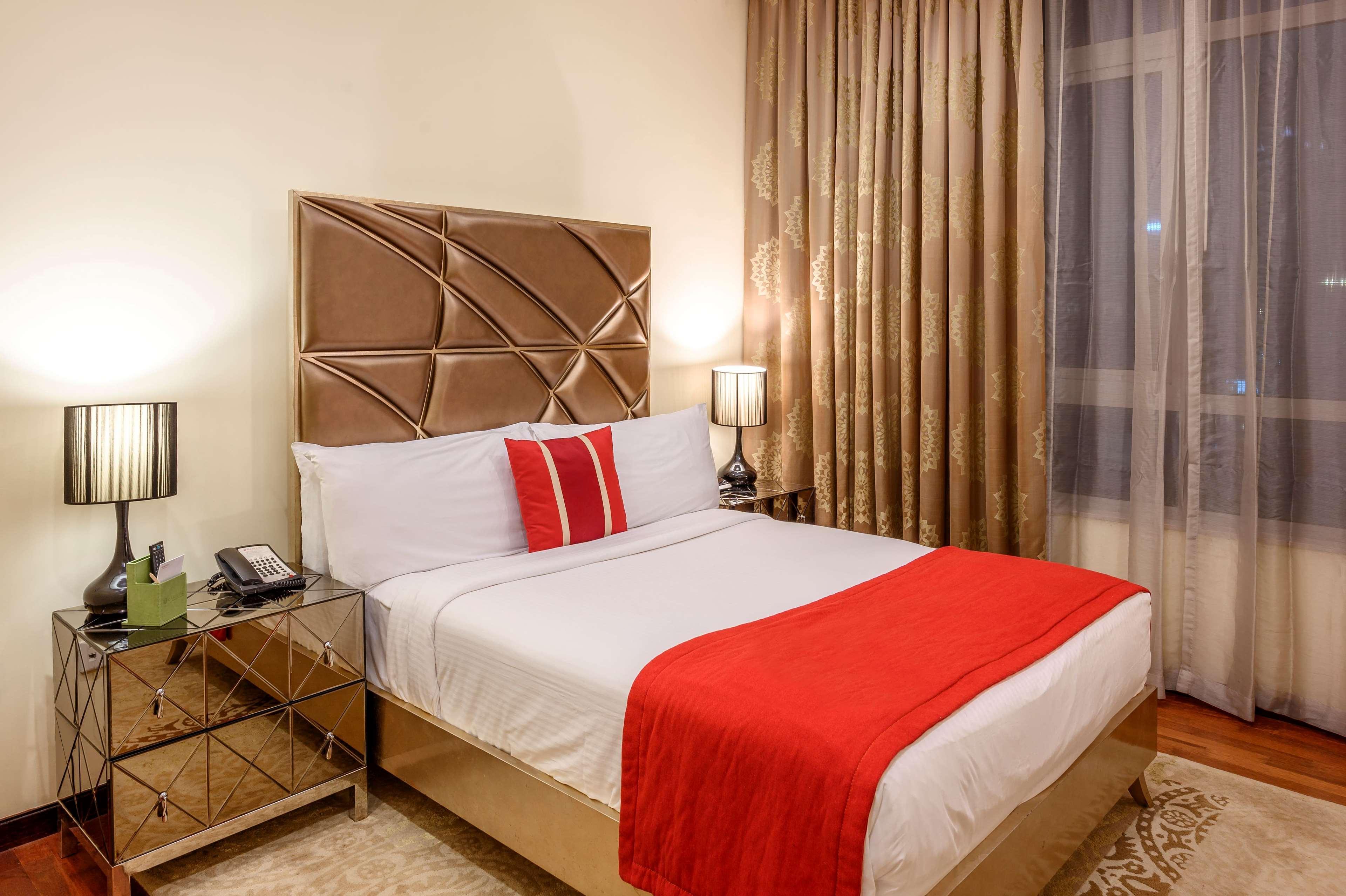Ramada By Wyndham Downtown