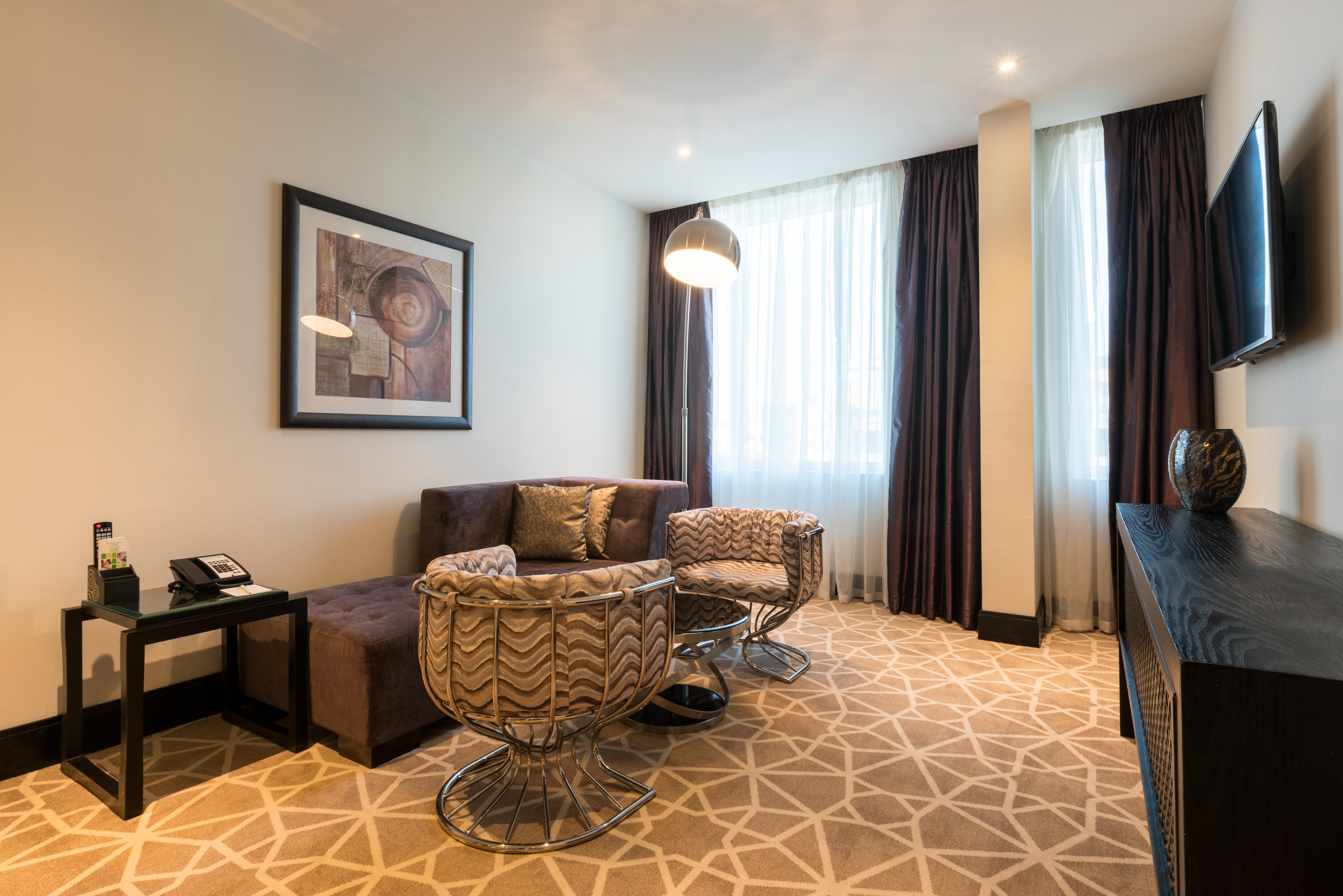 Al Barsha By Ihg Hotel