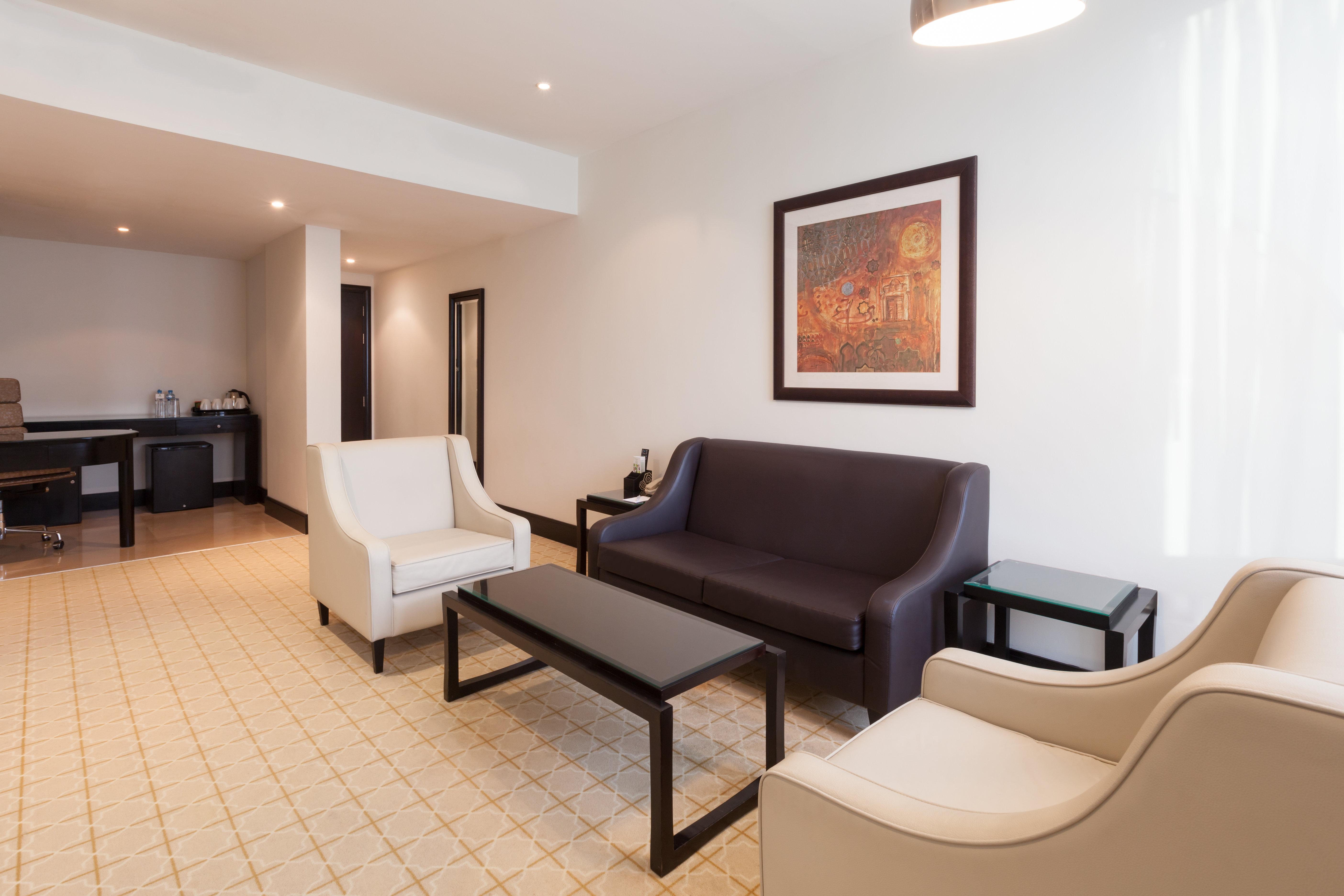 Hotel Al Barsha By Ihg Dubai