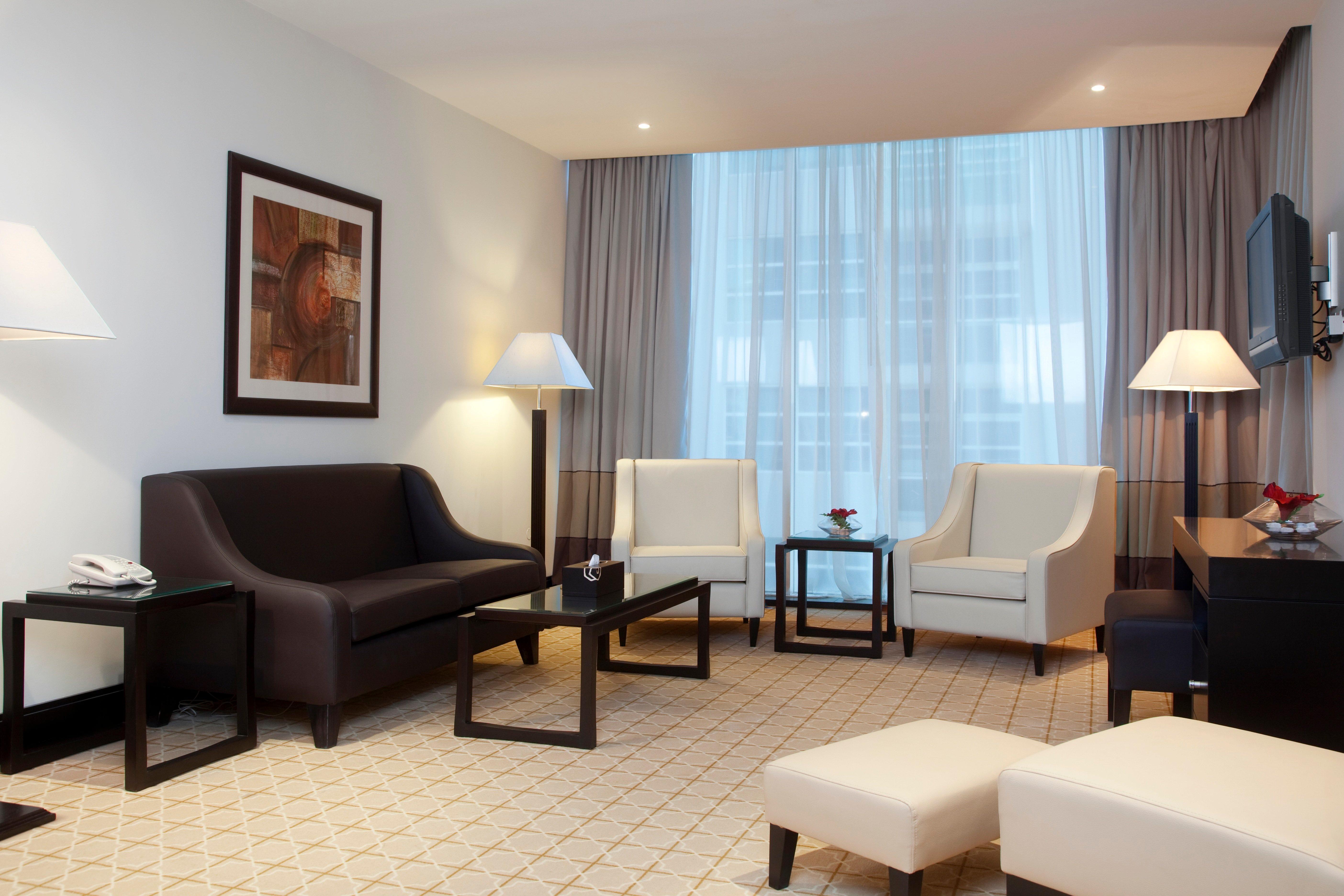 Hotel Al Barsha By Ihg 4*