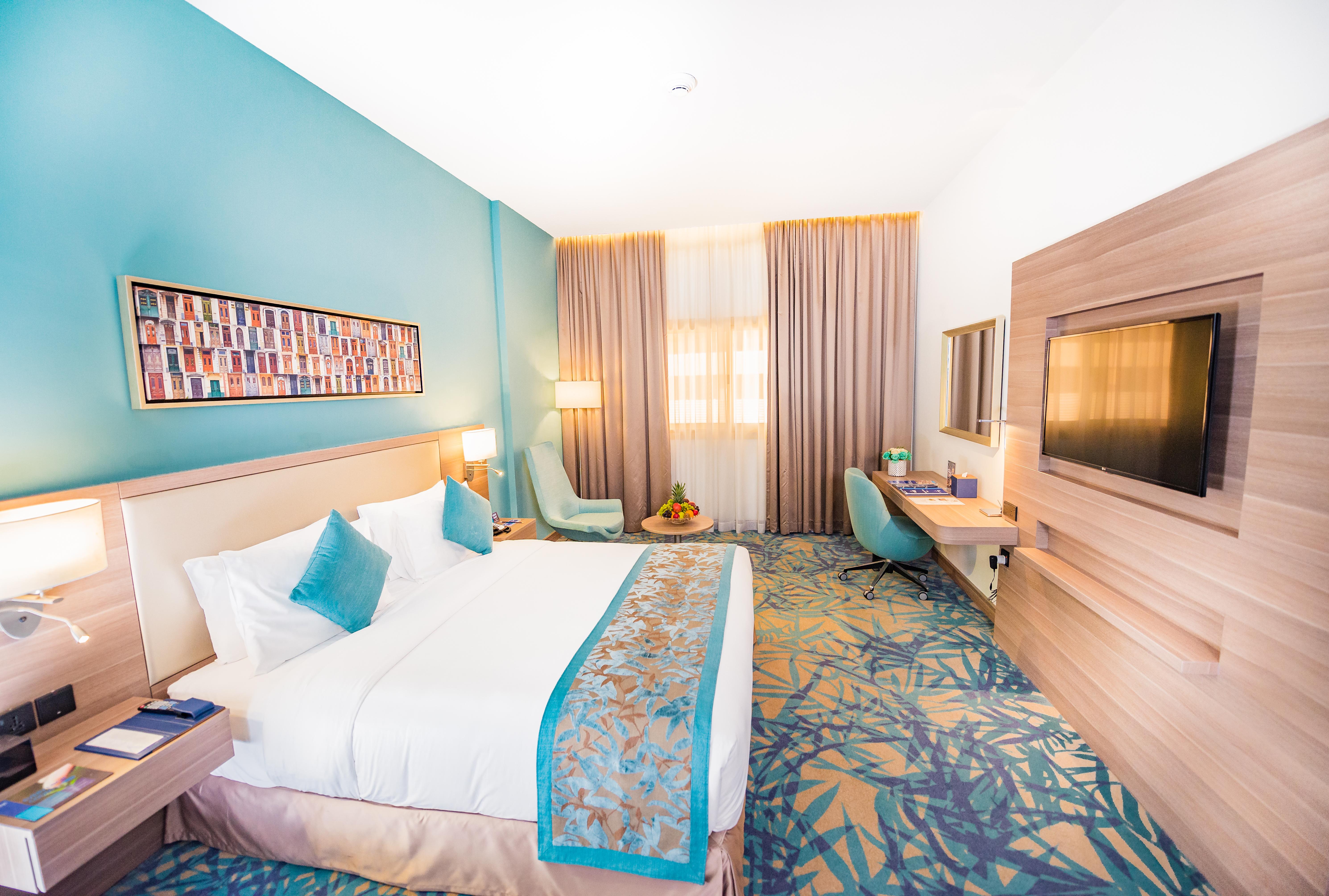 Mena Plaza Albarsha 4*