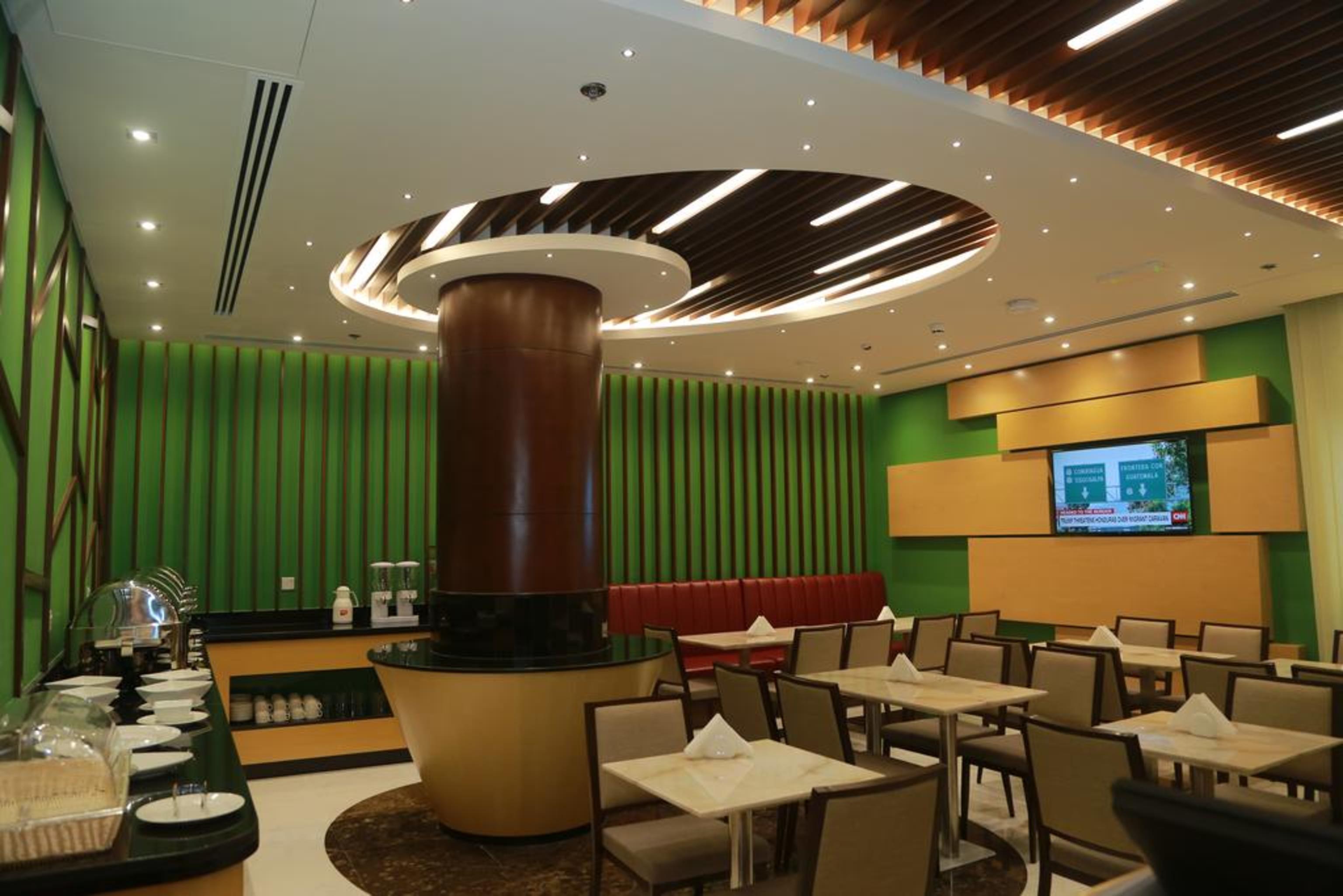 Tulip Al Barsha Apart-hotel 4*