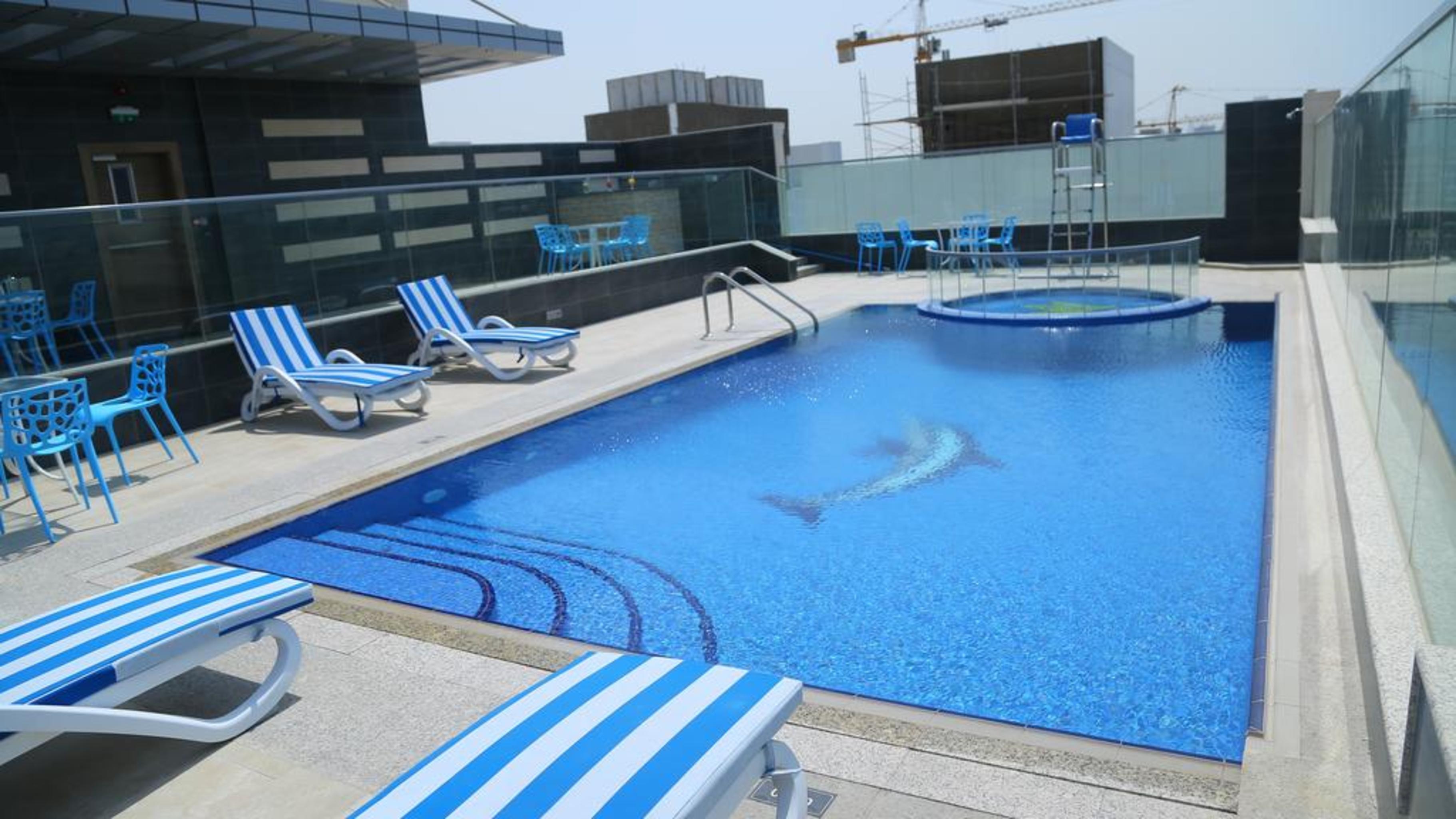 Tulip Al Barsha Apart-hotel 4*