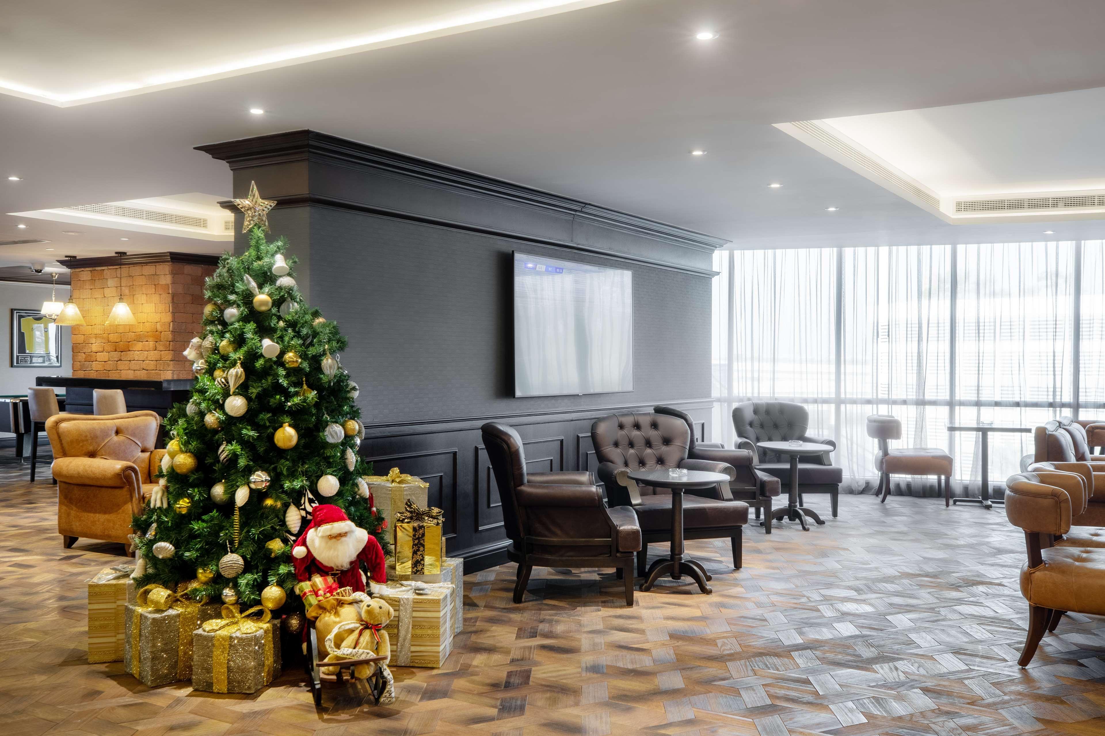Radisson Blu Hotel, Canal View Dubai