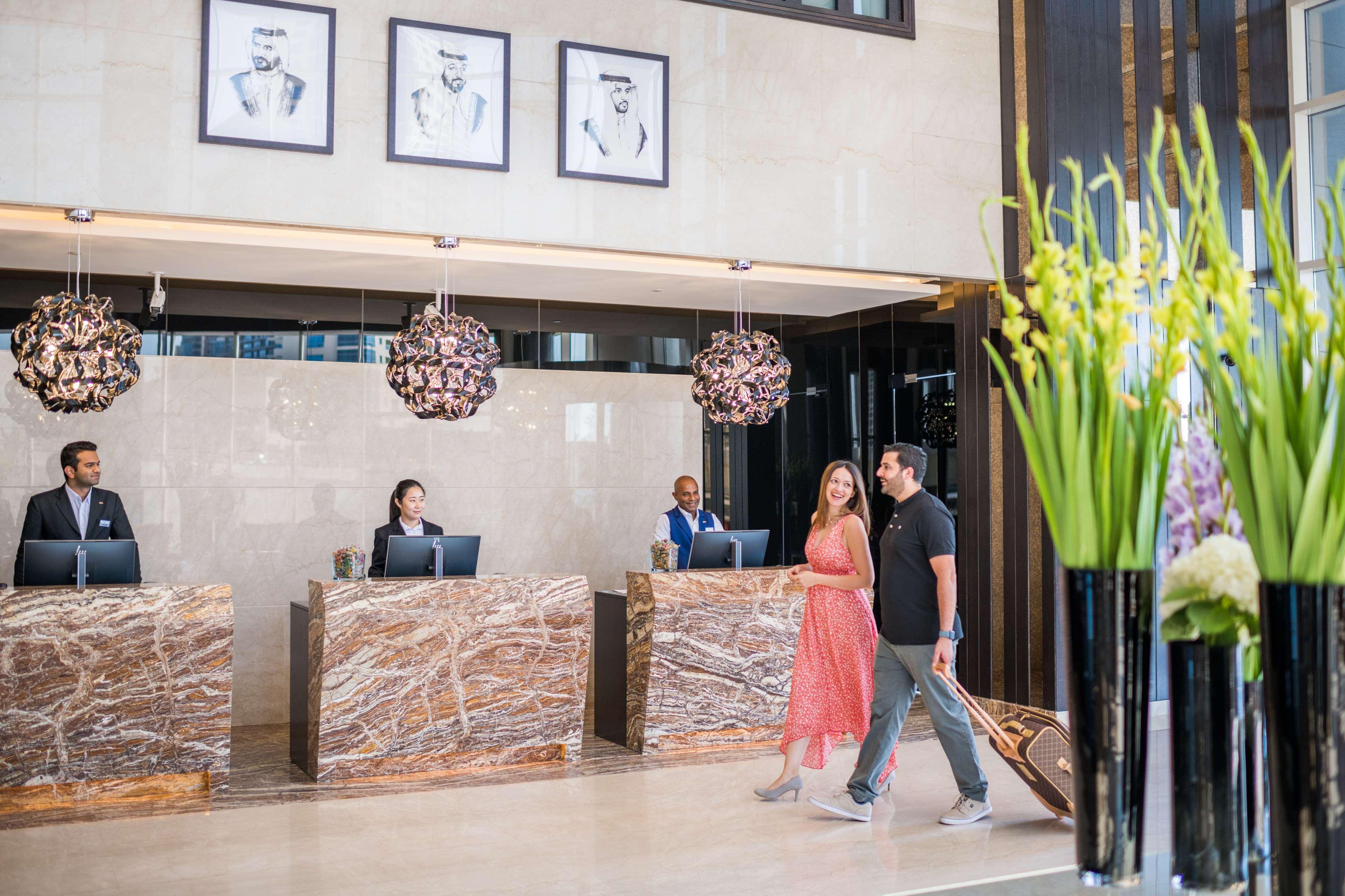 Hotel Radisson Blu Hotel, Canal View Dubai