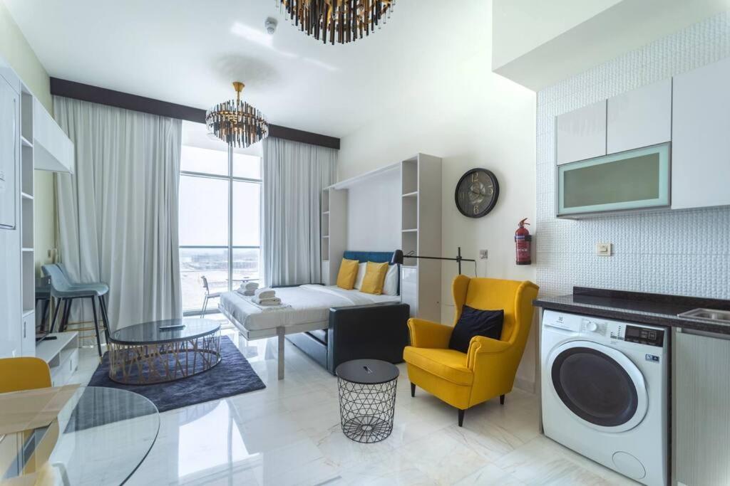 Appartement Cosy Studio With Luxurious Pool In Business Bay- Bayz Tower Dubaï