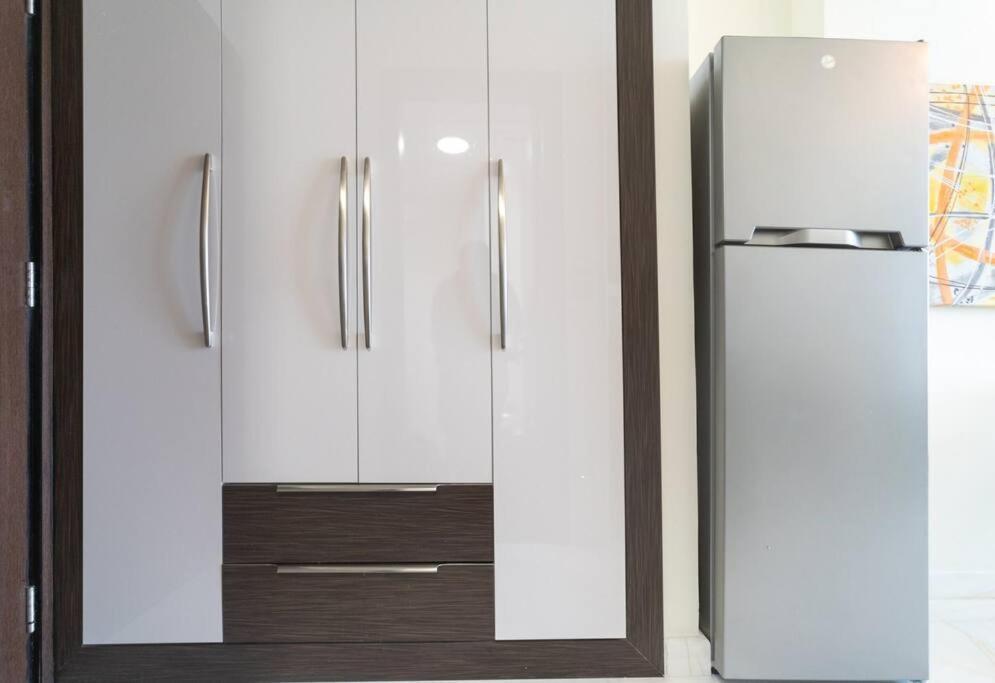 Cosy Studio With Luxurious Pool In Business Bay- Bayz Tower Dubaï