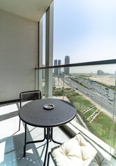 Cosy Studio With Luxurious Pool In Business Bay- Bayz Tower Appartement Dubaï