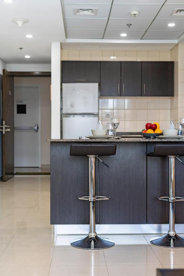 Cute 1br - Marina Views - Walk 9min To Appartement Dubaï