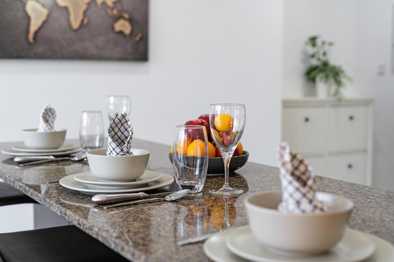 Cute 1br - Marina Views - Walk 9min To Dubaï