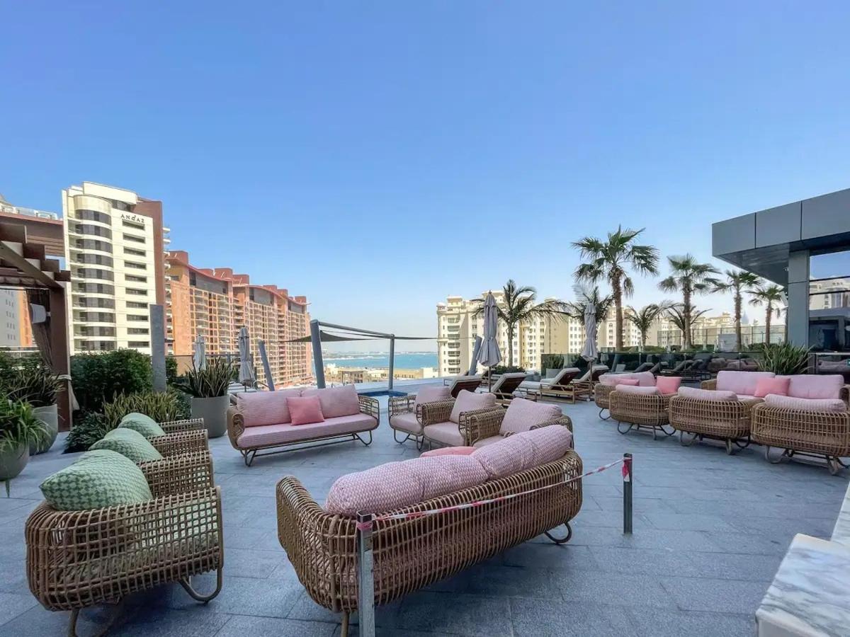 Apartment Palm Tower Where Luxury & View Meet In One Place *