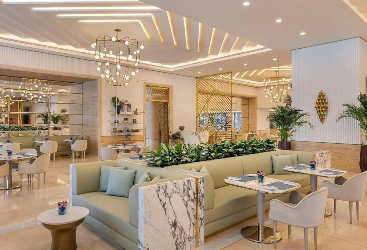 Palm Tower Where Luxury & View Meet In One Place Apartment *