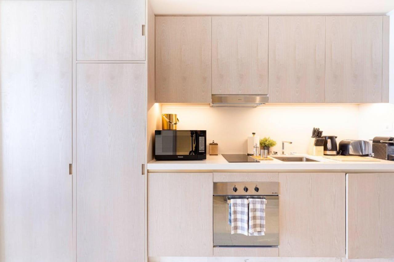 Palm Tower Where Luxury & View Meet In One Place Apartment