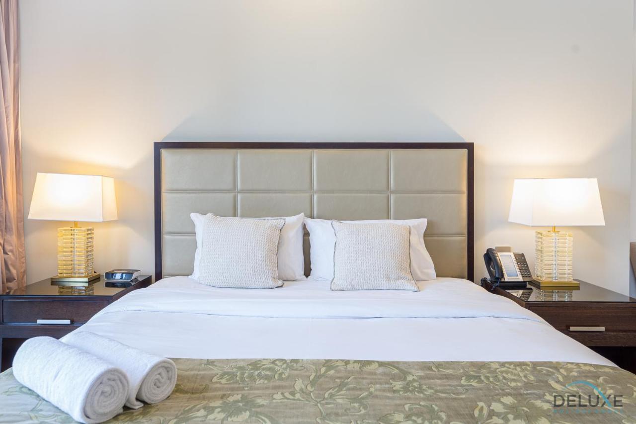 Sophisticated In The Address Residences Marina By Deluxe Homes