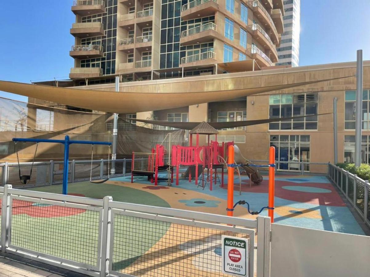 Apartamento Near Metrocozy & Comfy 1br In Jlt *