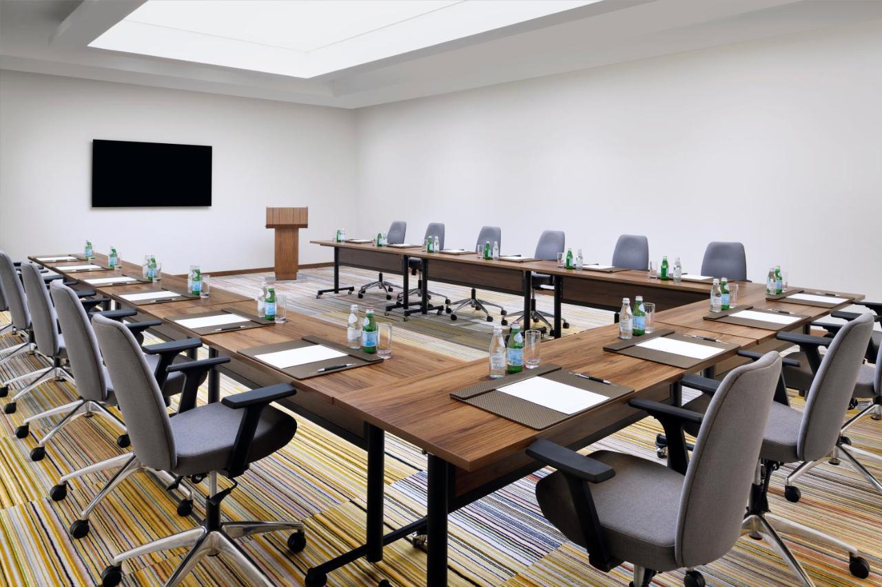 Movenpick Jumeirah Village Triangle Hotel Dubai