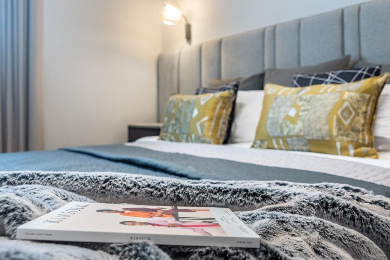 Apartamento Eden's Homes & Villas - Vida Emirates Hills Residences Dubái