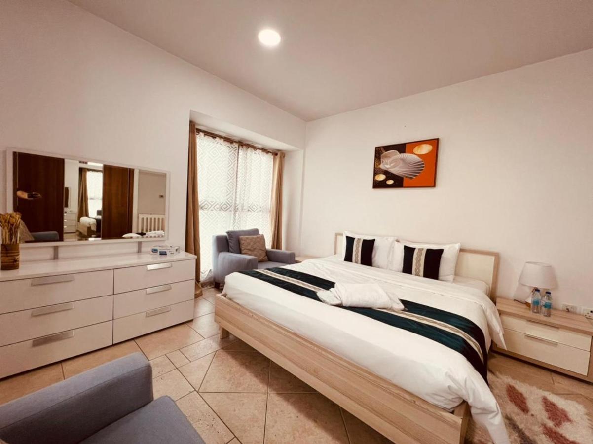 Apartamento 3 Bedroom Sea View Princess Marina ! Walk To Beach