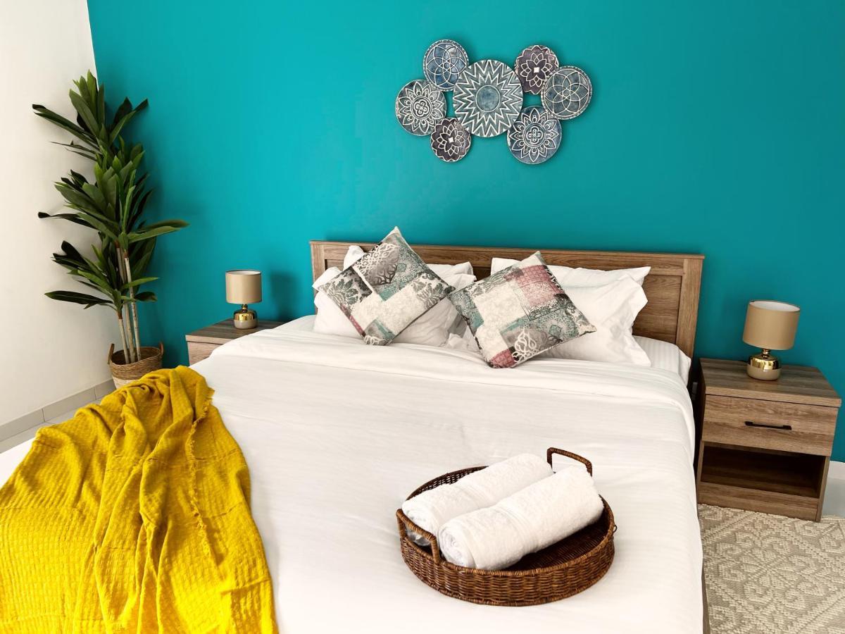 Apartamento Newly Renovated Marina & Sea View Family Dubai