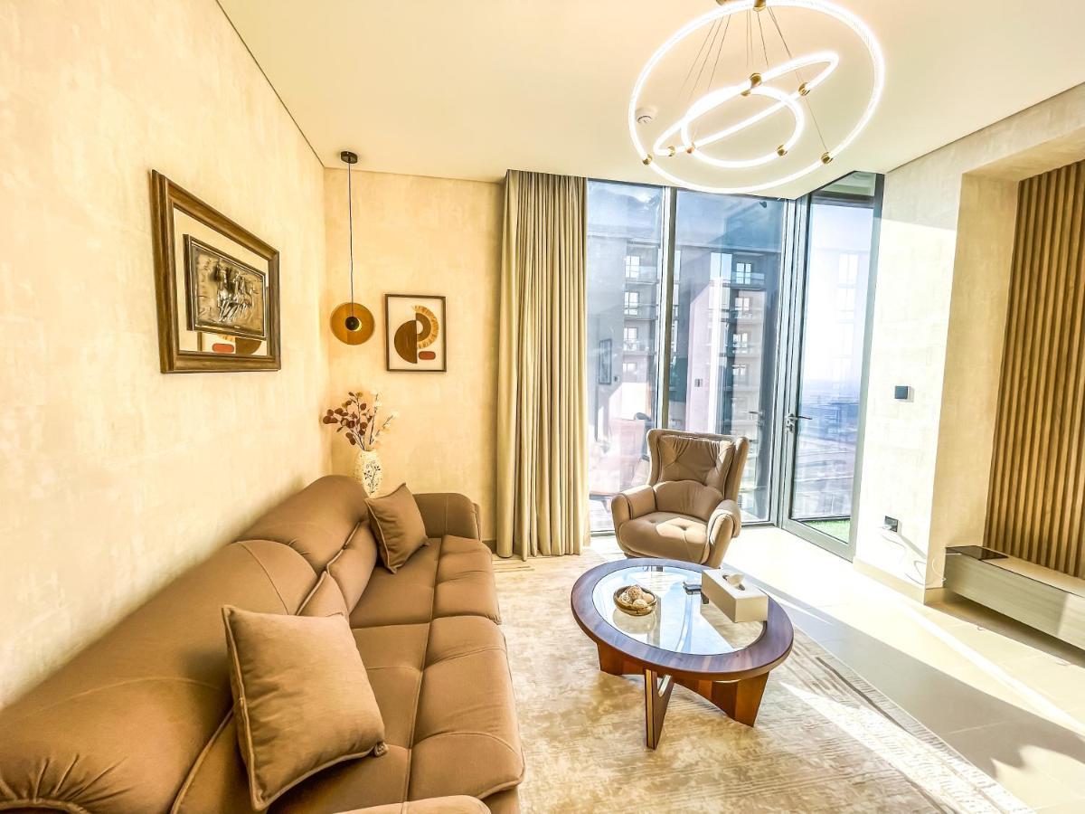 Lägenhet By Latinem Luxury 2 Bedroom Cv B2508 Near Burj Khalifa
