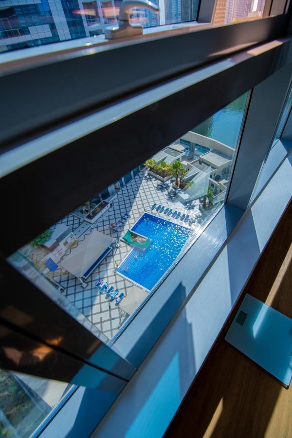 Apartment Full In Marina,80m From Dubai