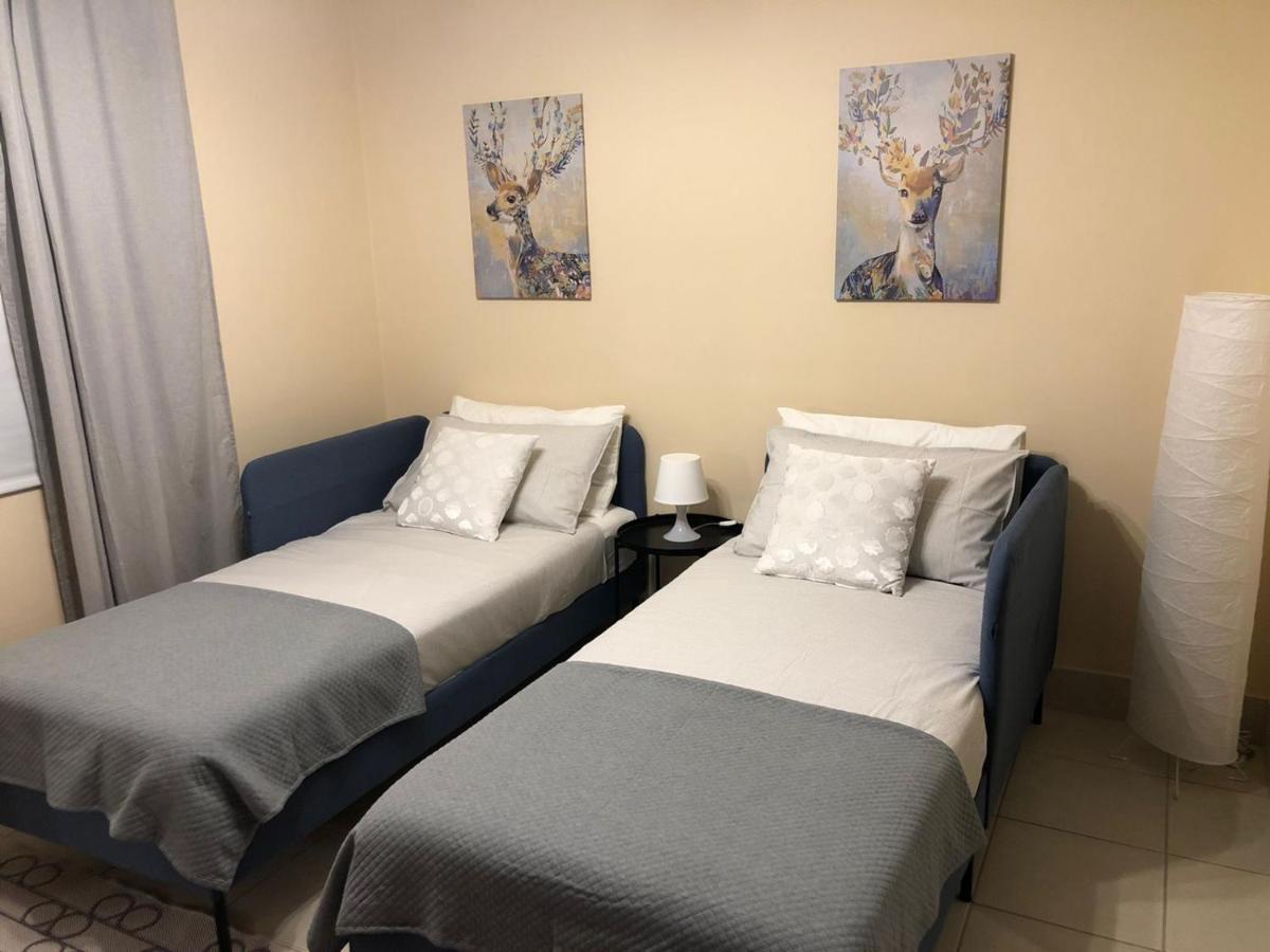 Apartment Luxury 3 Bedroom - Mall 5 Min Walk Dubai