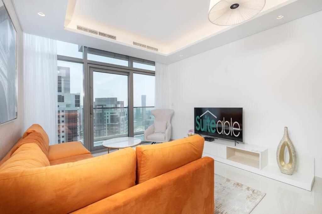 Apartment Opulent Hollywood Styled Flat In Paramount Tower *