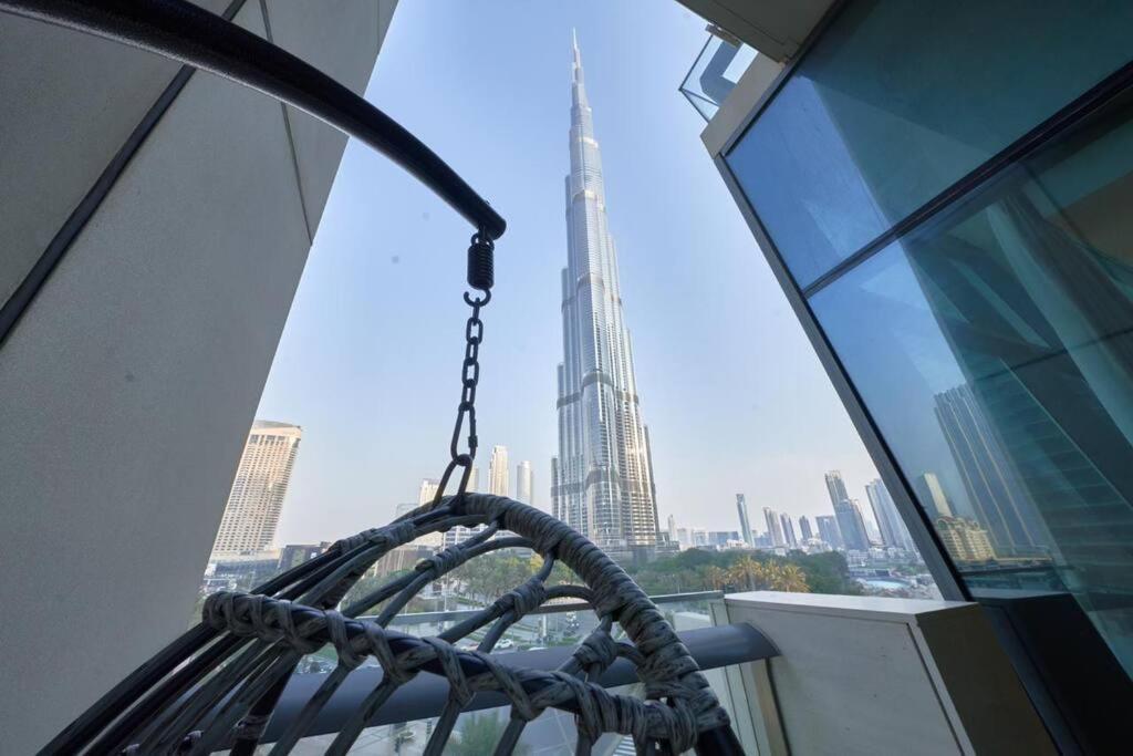 Magnificent Stunning 3 Bedroom With Burj Khalifa View Appartement *