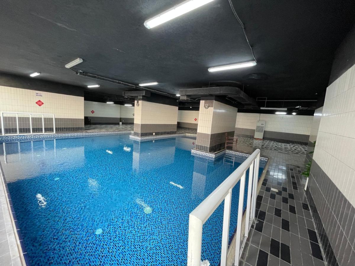 Apartment Sea View 1br - Marina Pinnacle Dubai