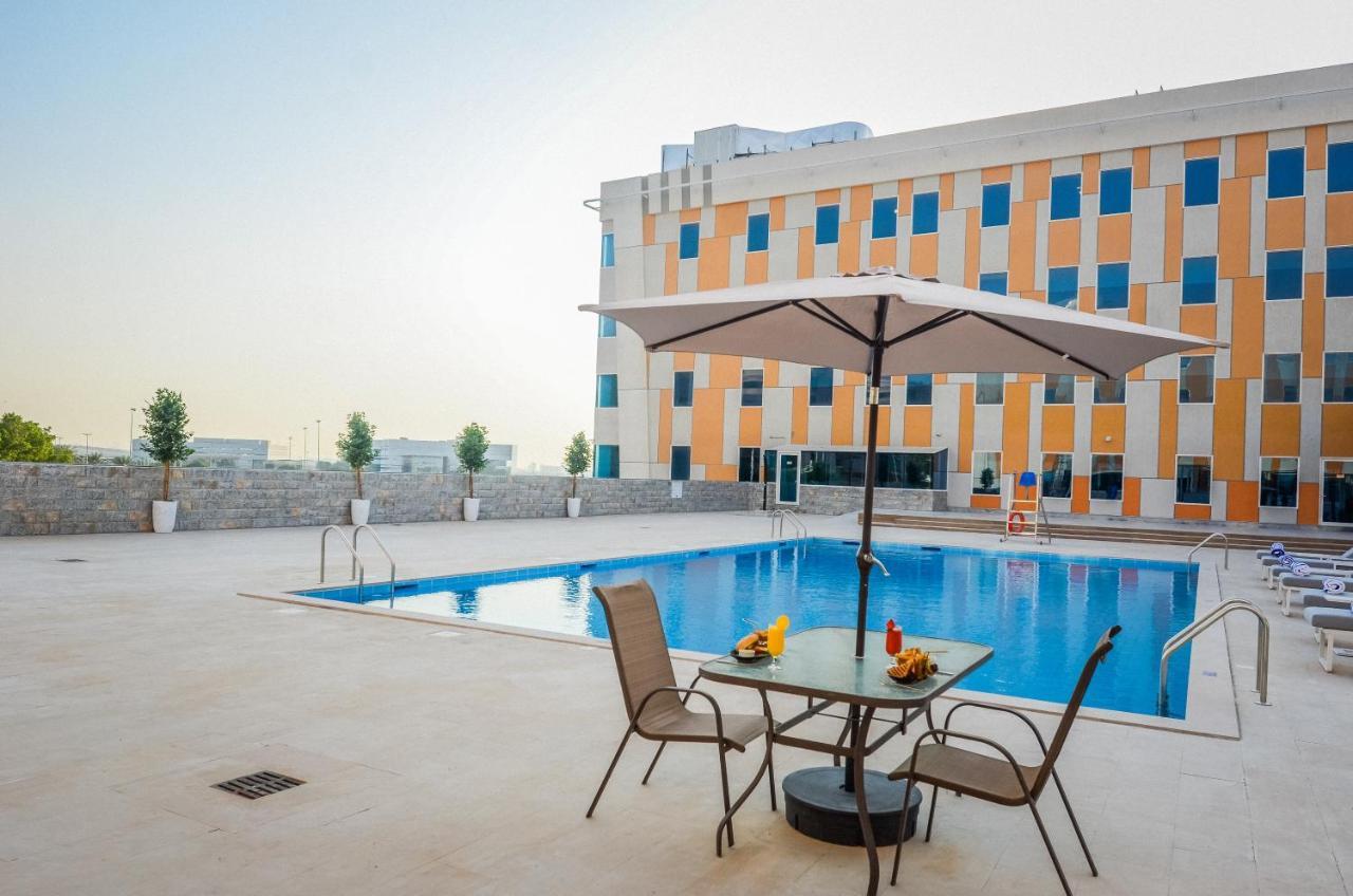 Western Academic Dubai