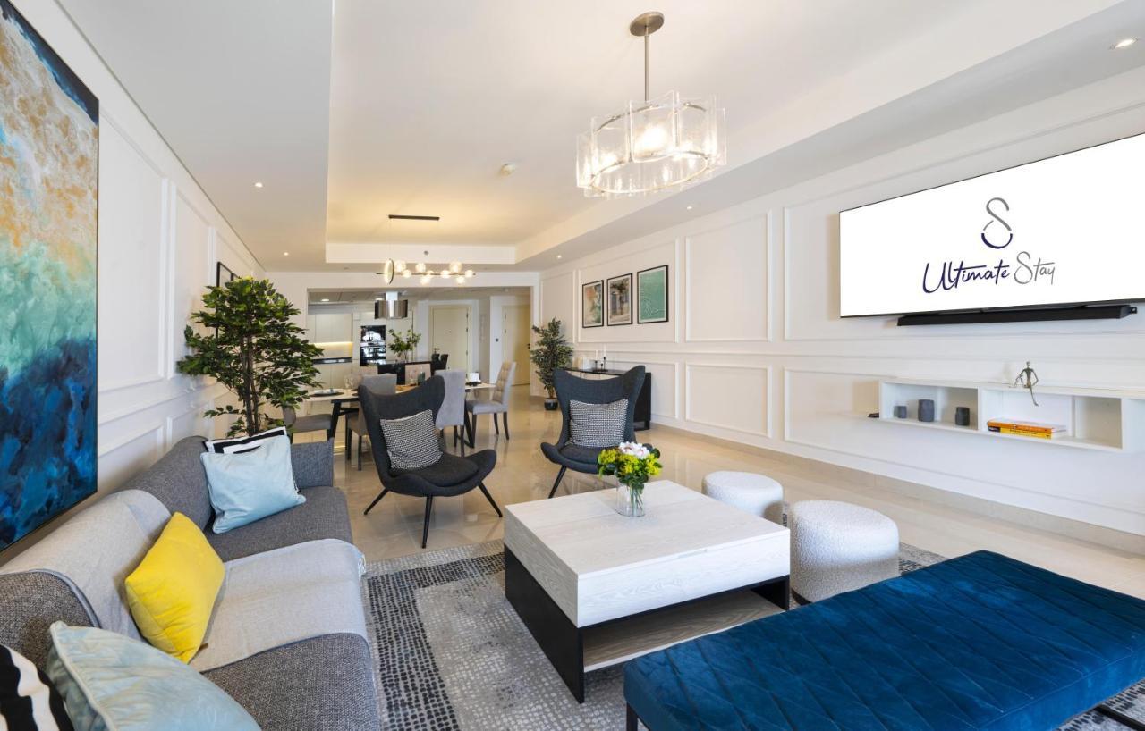 Ultimate / 4 Beds / Private / The Palm / Beachfront / Upgraded / Full Palm, Marina Skyline, Ain View Apartment *