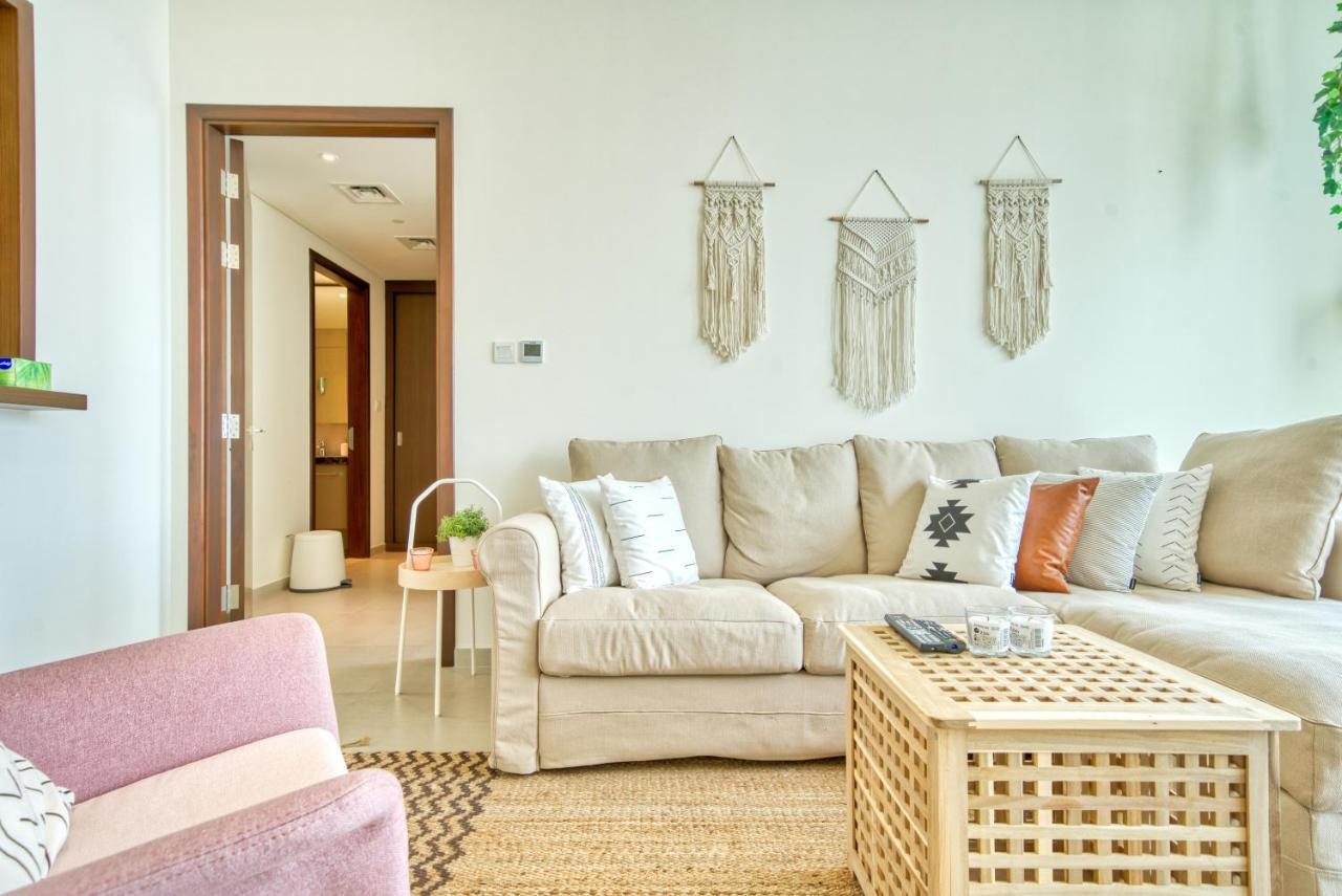 Boho-chic Cosy 1br, Minutes To Burj Khalifa *