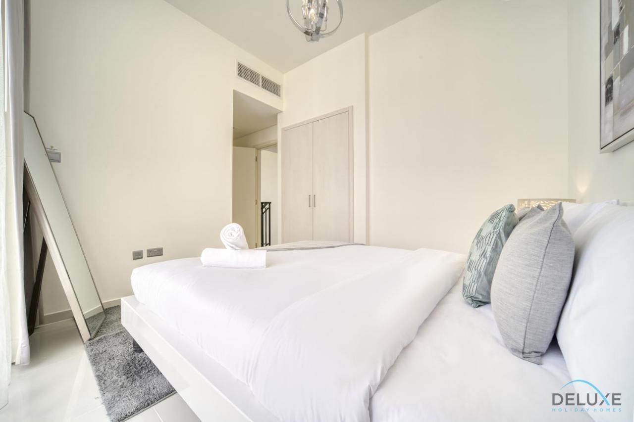 Appartement Flawless 3br Townhouse With Assistant's At Damac Hills 2 By Deluxe Homes Dubaï