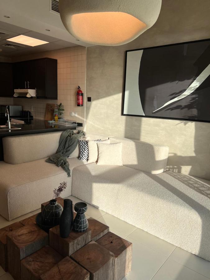 Lovely Eye & Sea View, 3 Mints To Appartement Dubai