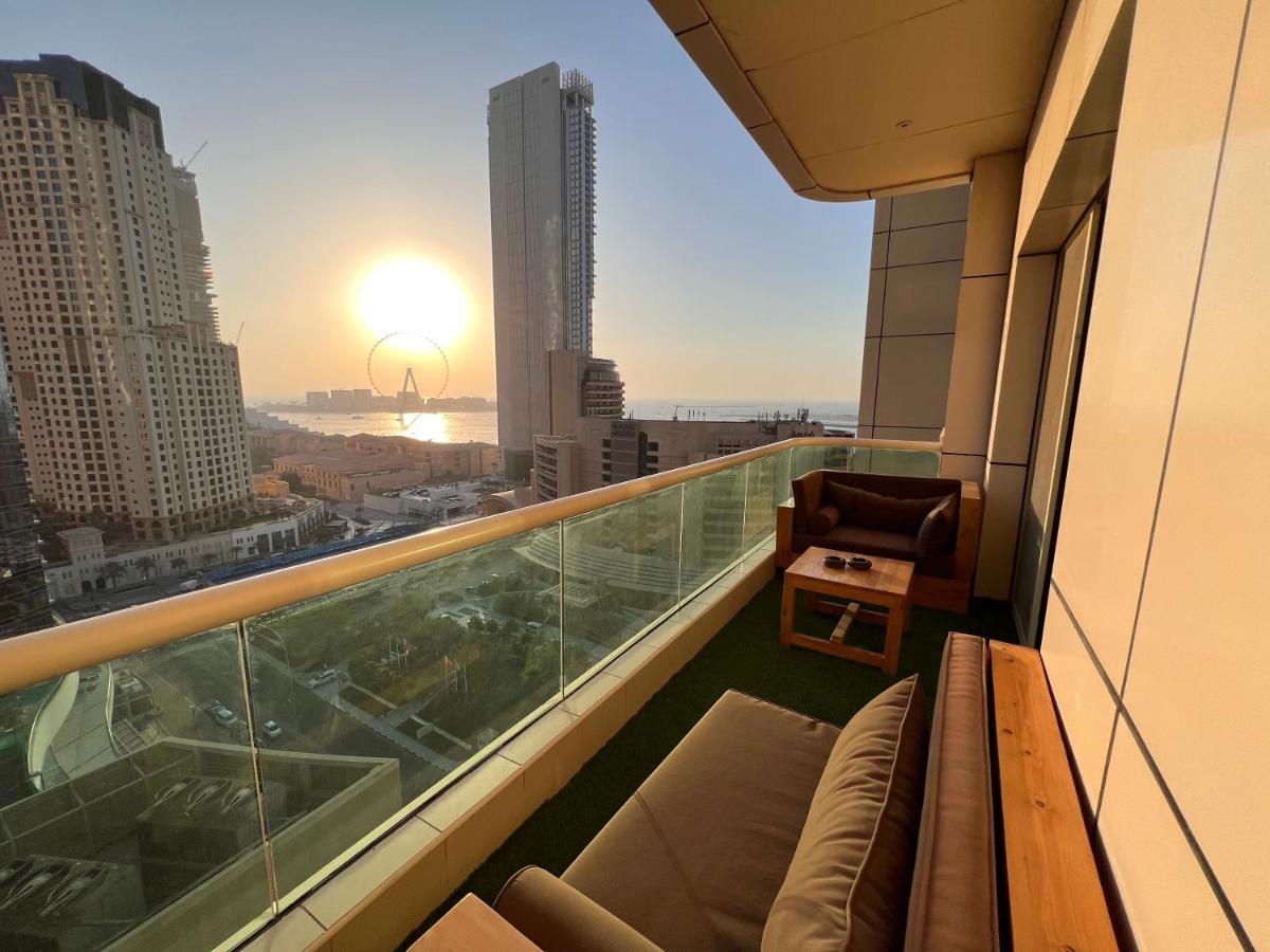 Appartement Lovely Eye & Sea View, 3 Mints To Dubai