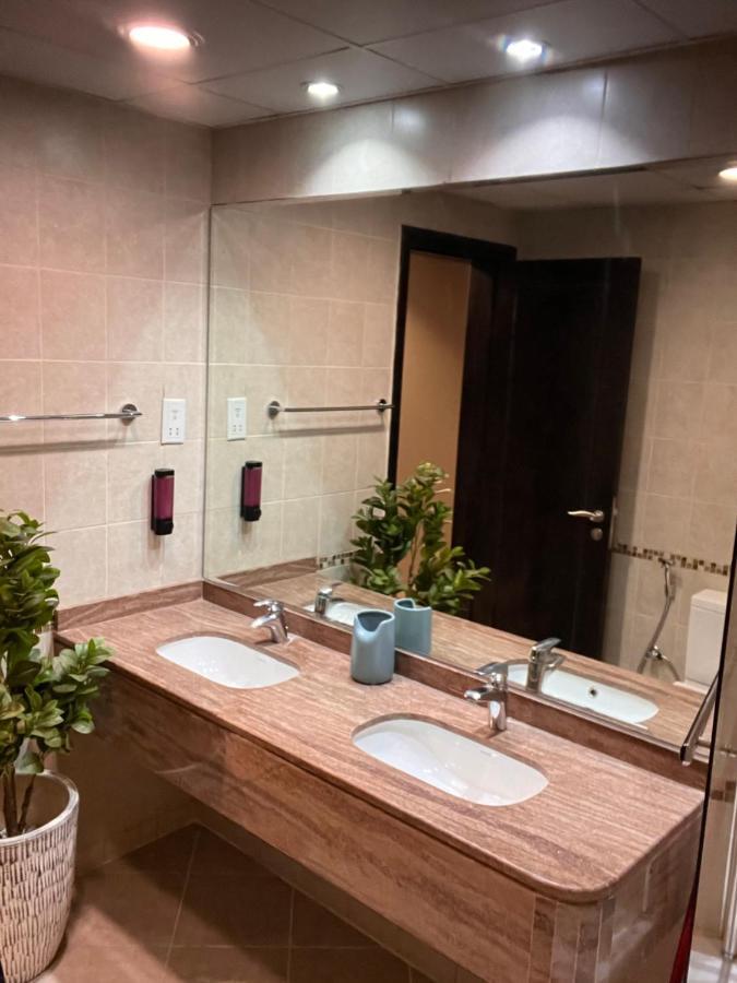 Appartement Lovely Eye & Sea View, 3 Mints To *