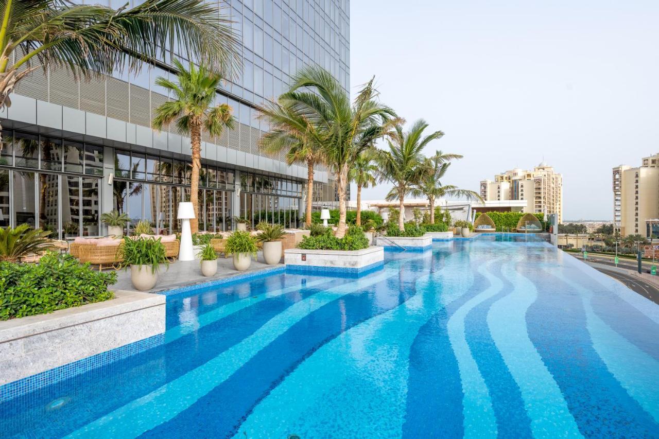 Ultra Luxury Palm Tower With Shared Facilities Dubái